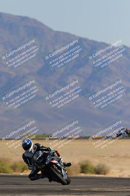 media/Nov-12-2023-SoCal Trackdays (Sun) [[5d1fba4e7d]]/Turn 4 (1120am)/